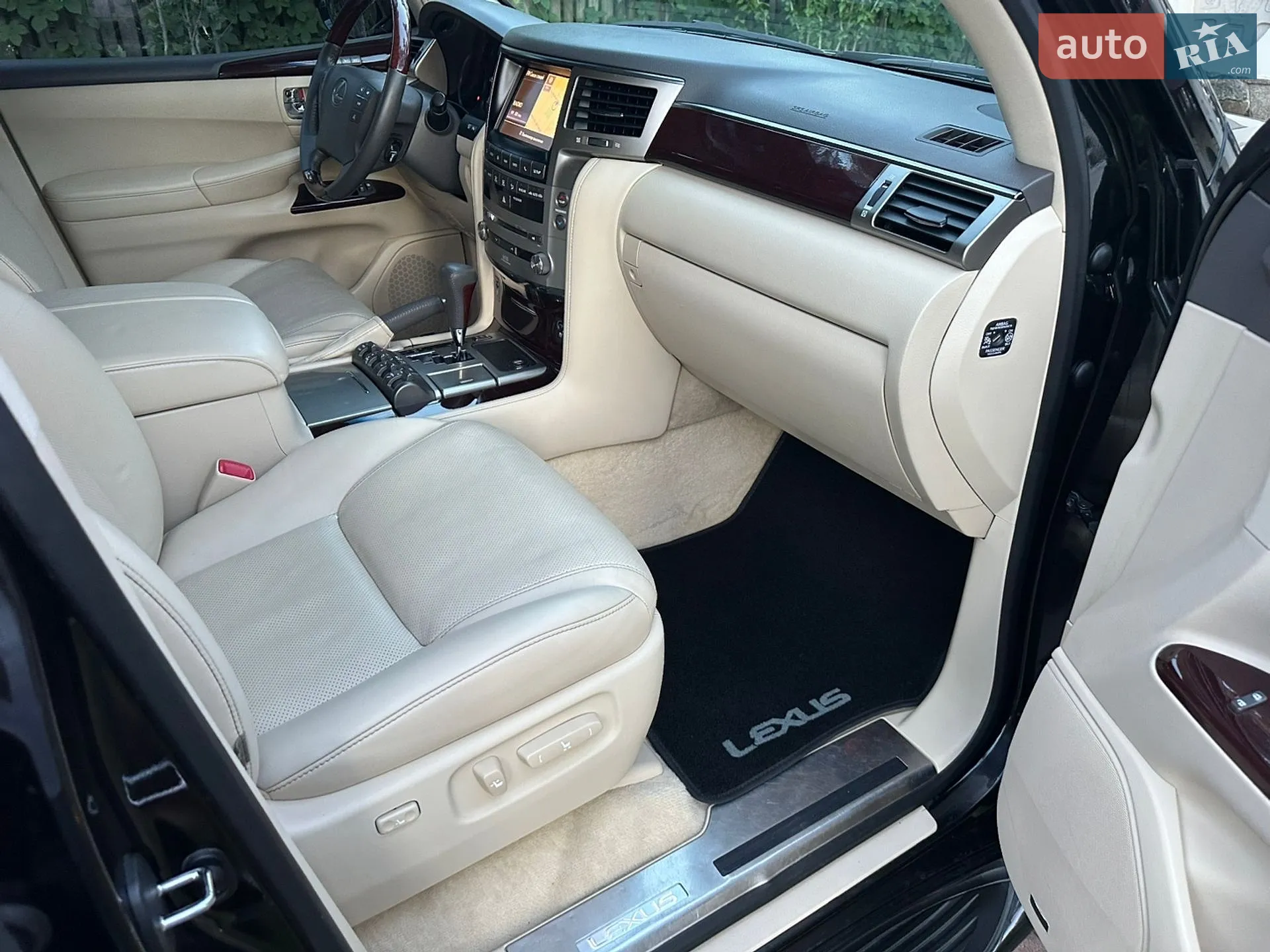 2013 Lexus LX - мініатюра 122