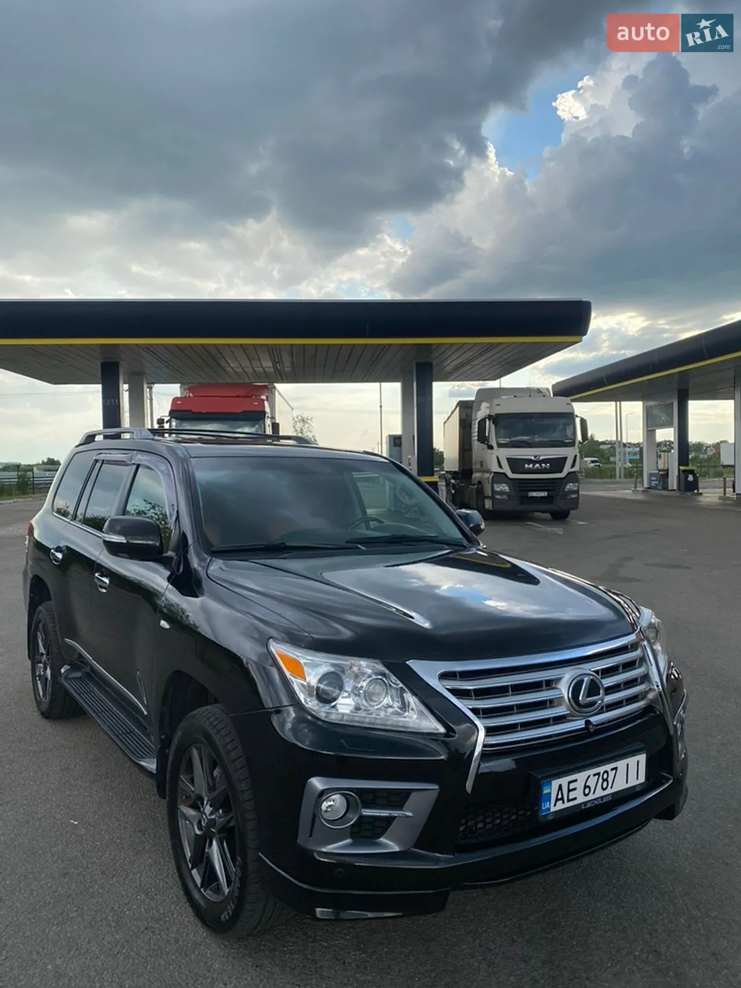 2011 Lexus LX - мініатюра 9
