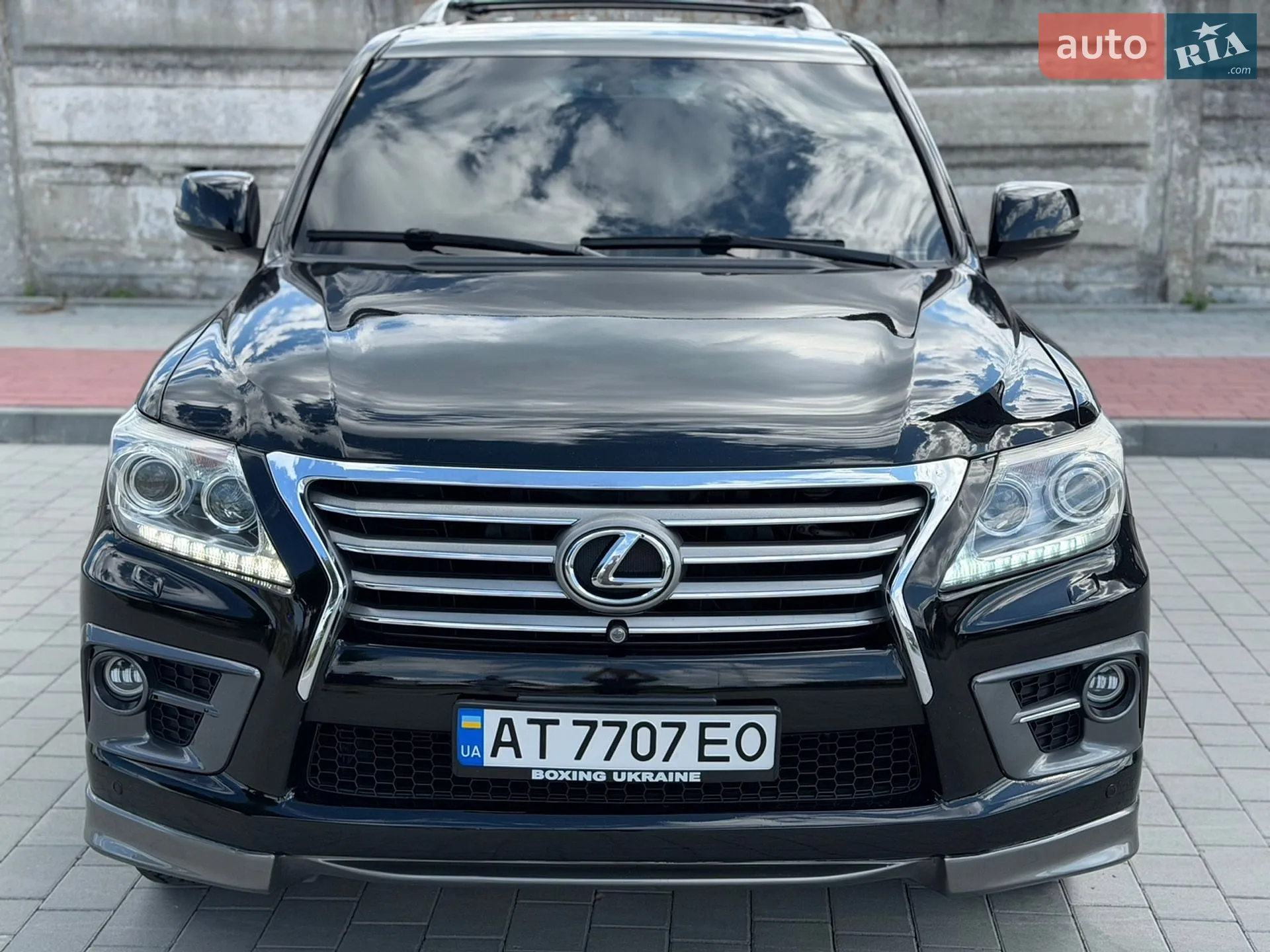 2010 Lexus LX - мініатюра 3