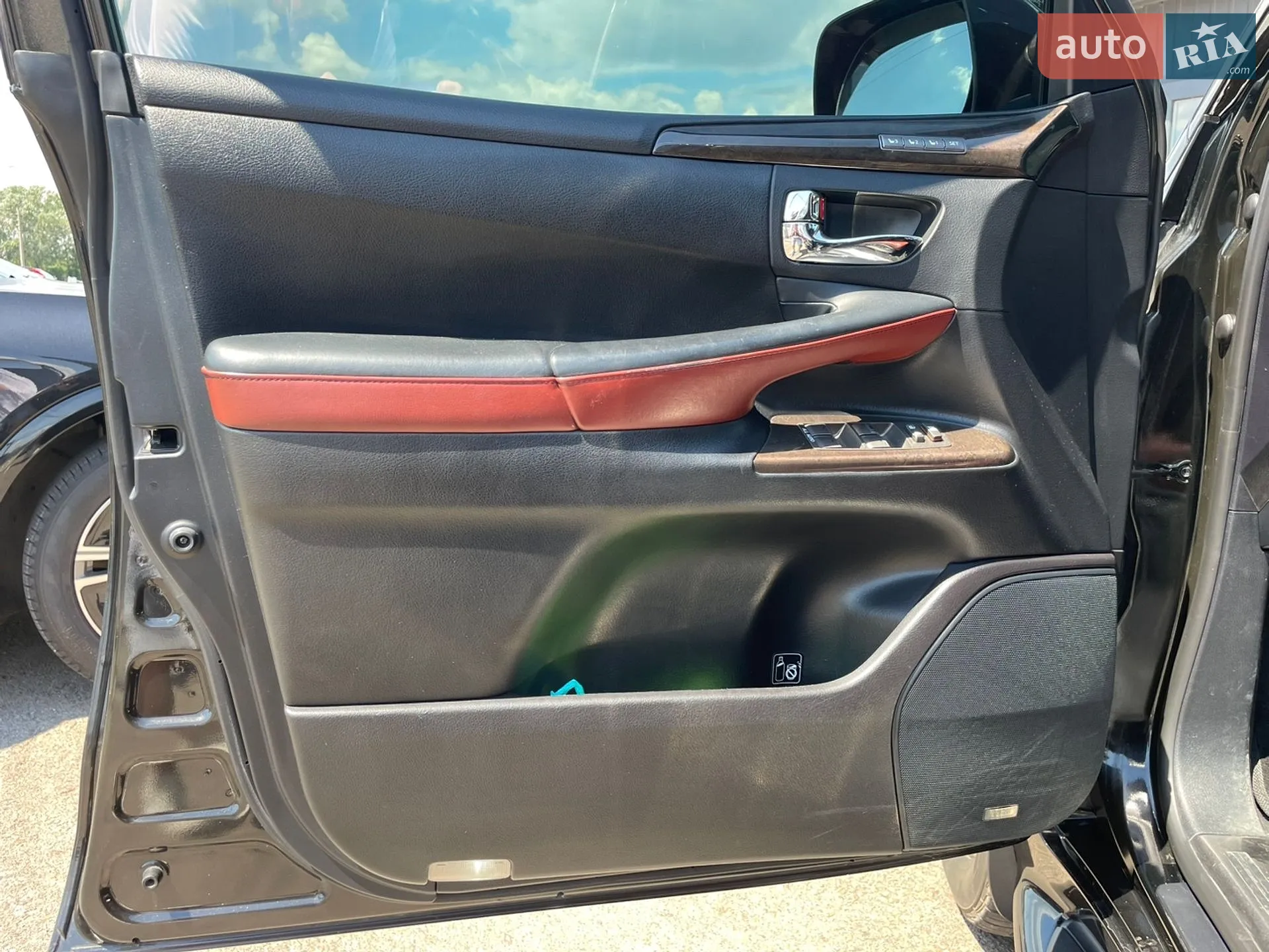 2015 Lexus LX - мініатюра 9