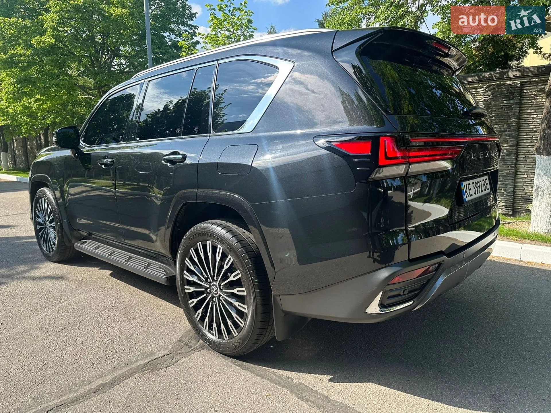 2023 Lexus LX - мініатюра 14