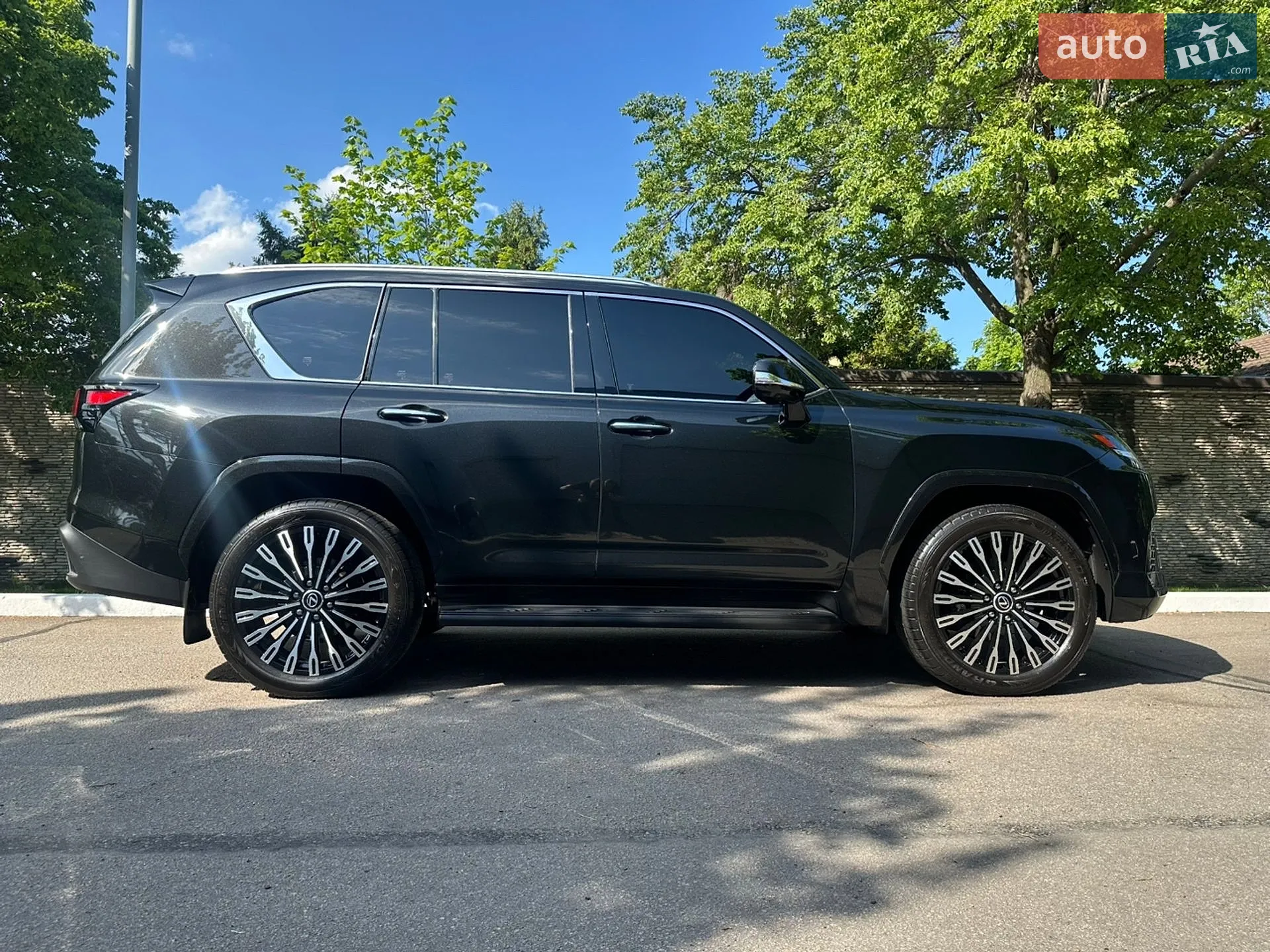2023 Lexus LX - мініатюра 24