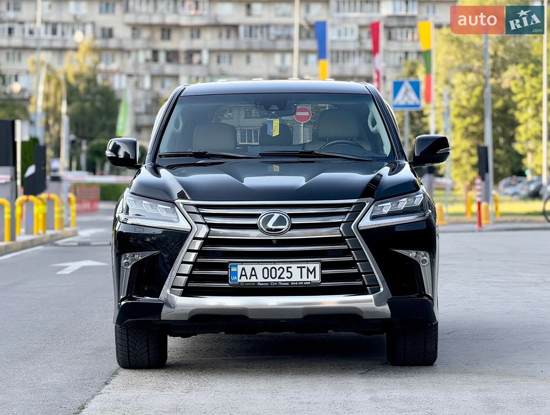 2017 Lexus LX - мініатюра 7