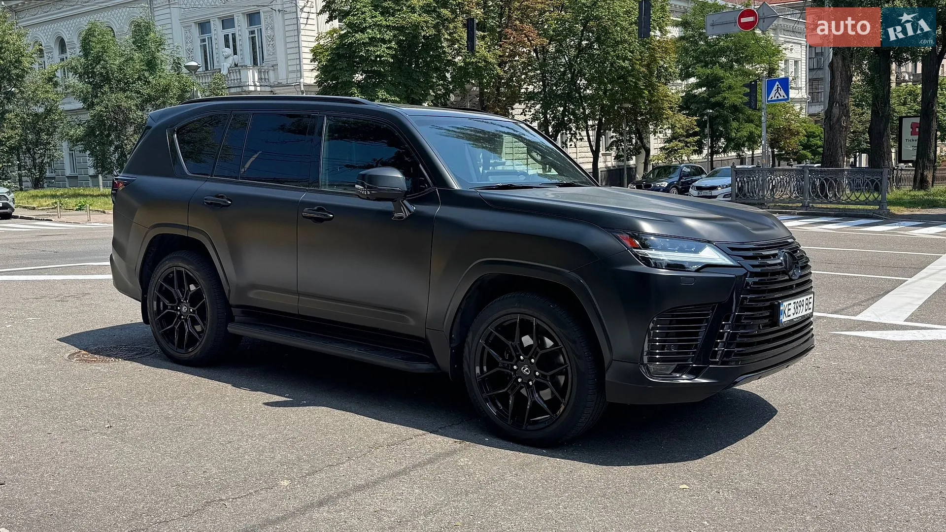 2022 Lexus LX - мініатюра 6