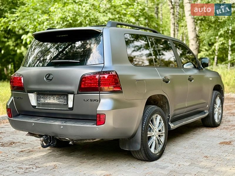 Внедорожник / Кроссовер Lexus LX 2008 в Тернополе