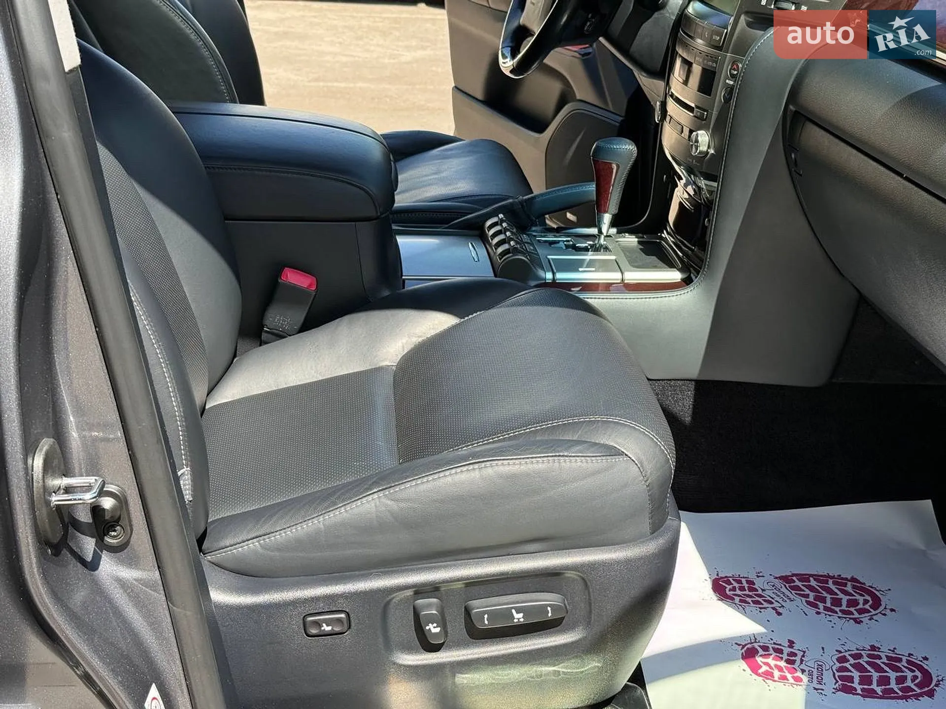 2012 Lexus LX - мініатюра 26