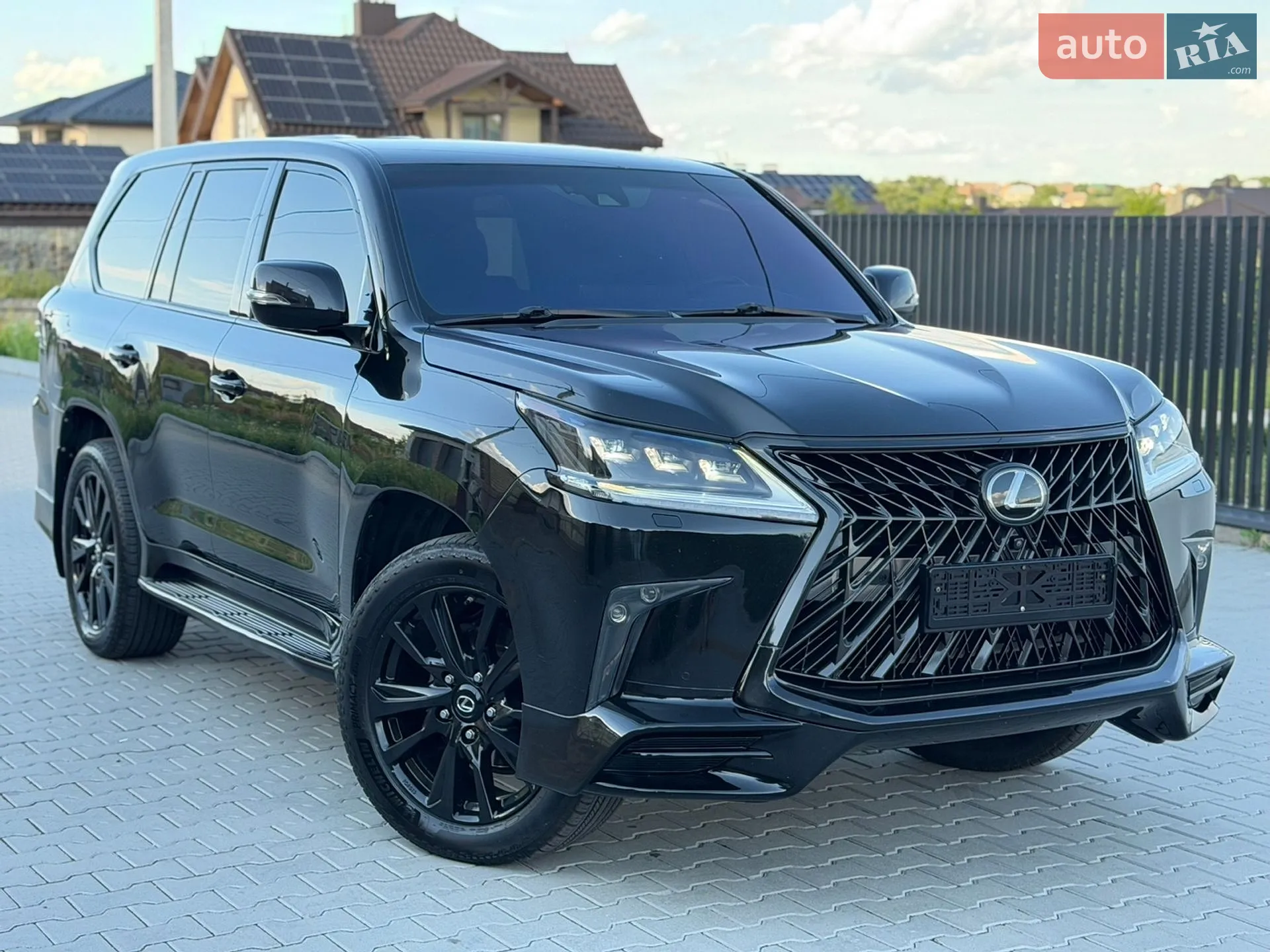 2018 Lexus LX - мініатюра 3