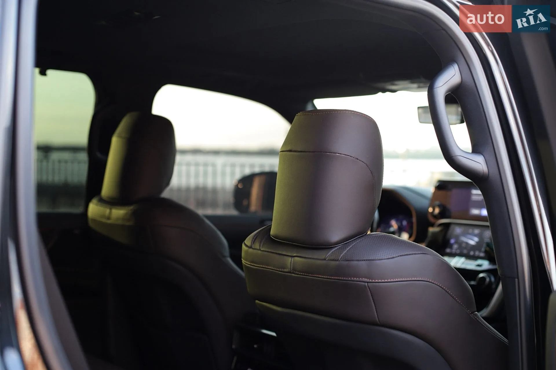 2022 Lexus LX - мініатюра 11