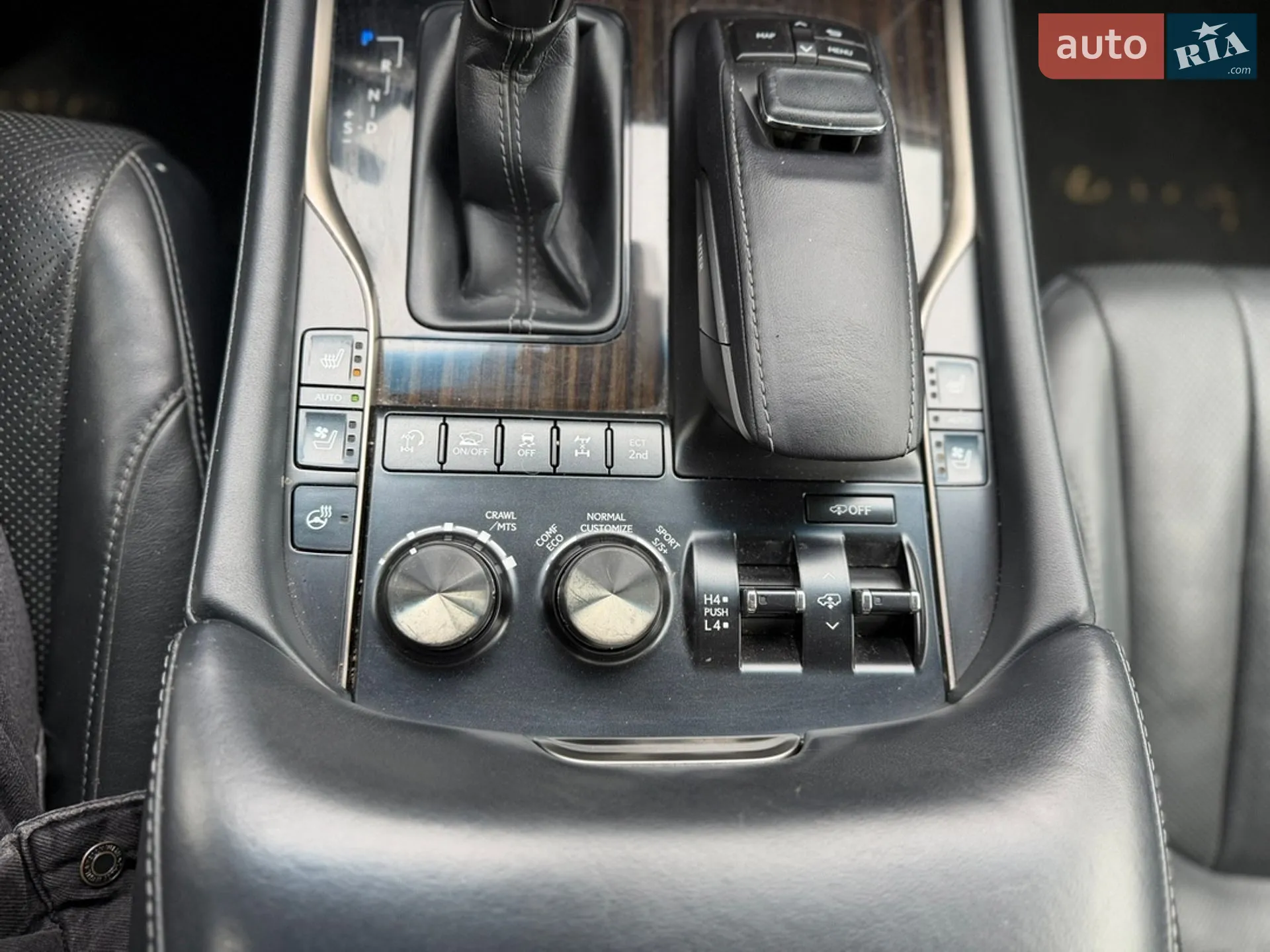 2019 Lexus LX - мініатюра 9