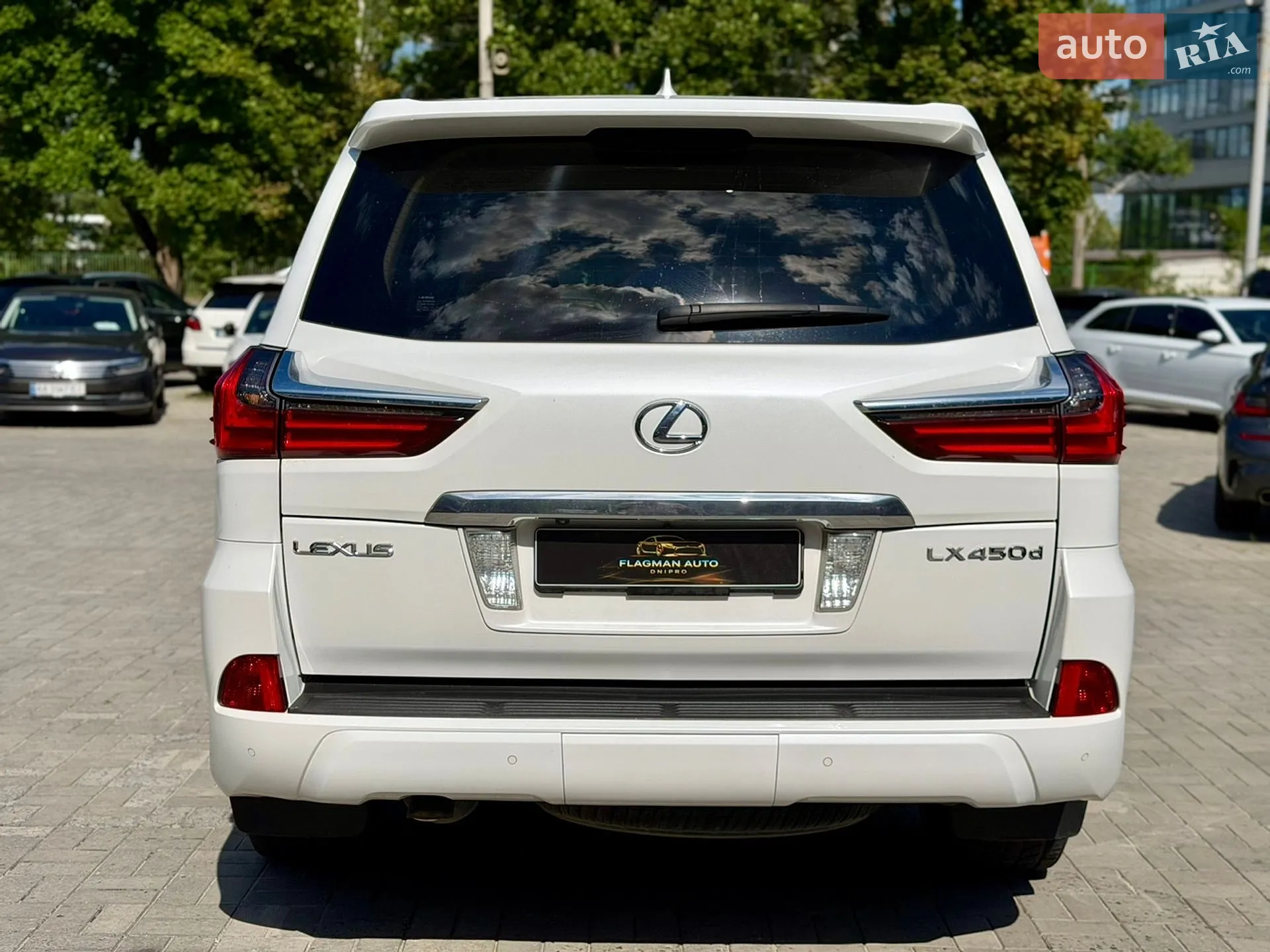 2017 Lexus LX - мініатюра 7