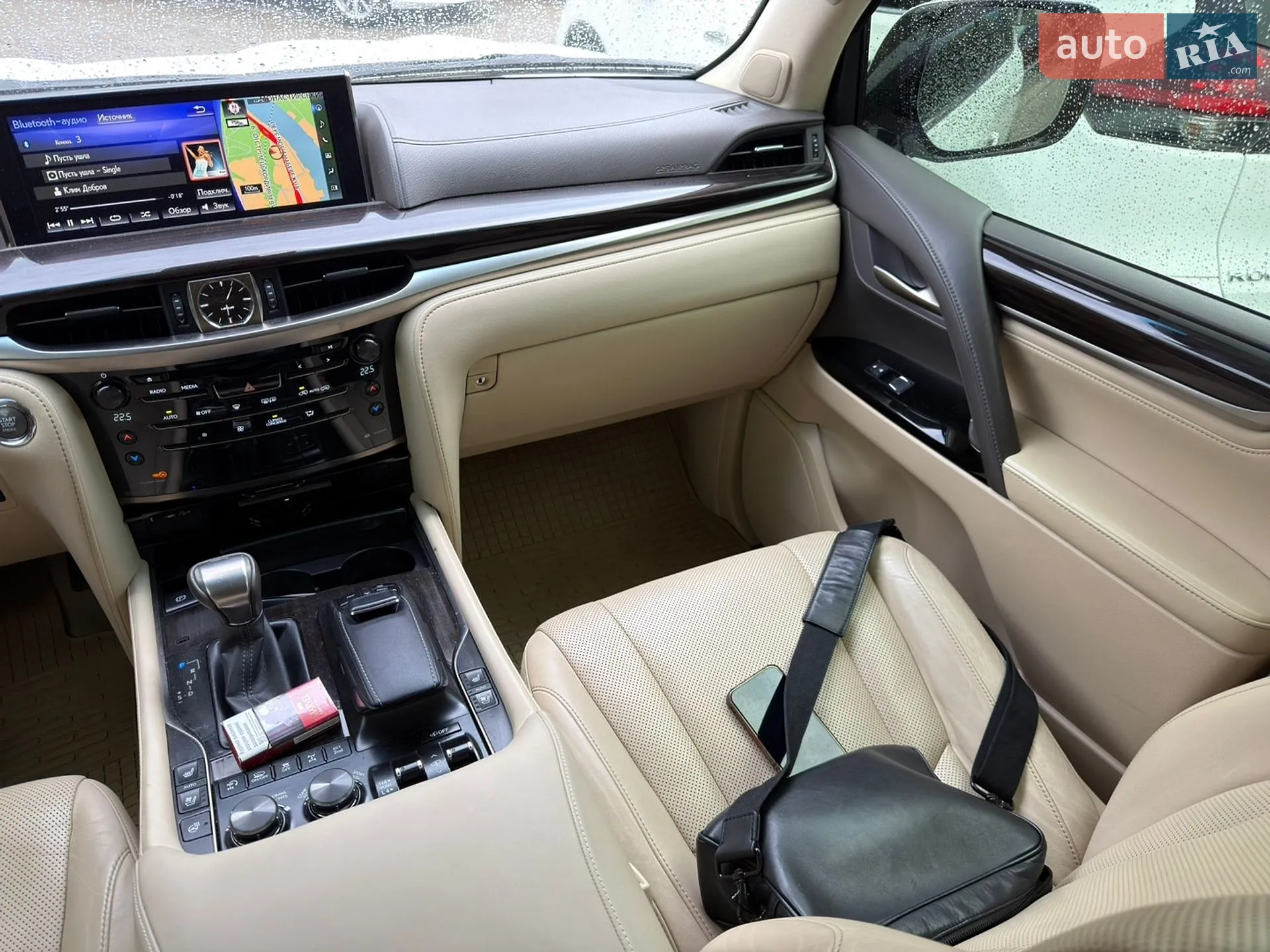 2017 Lexus LX - мініатюра 23