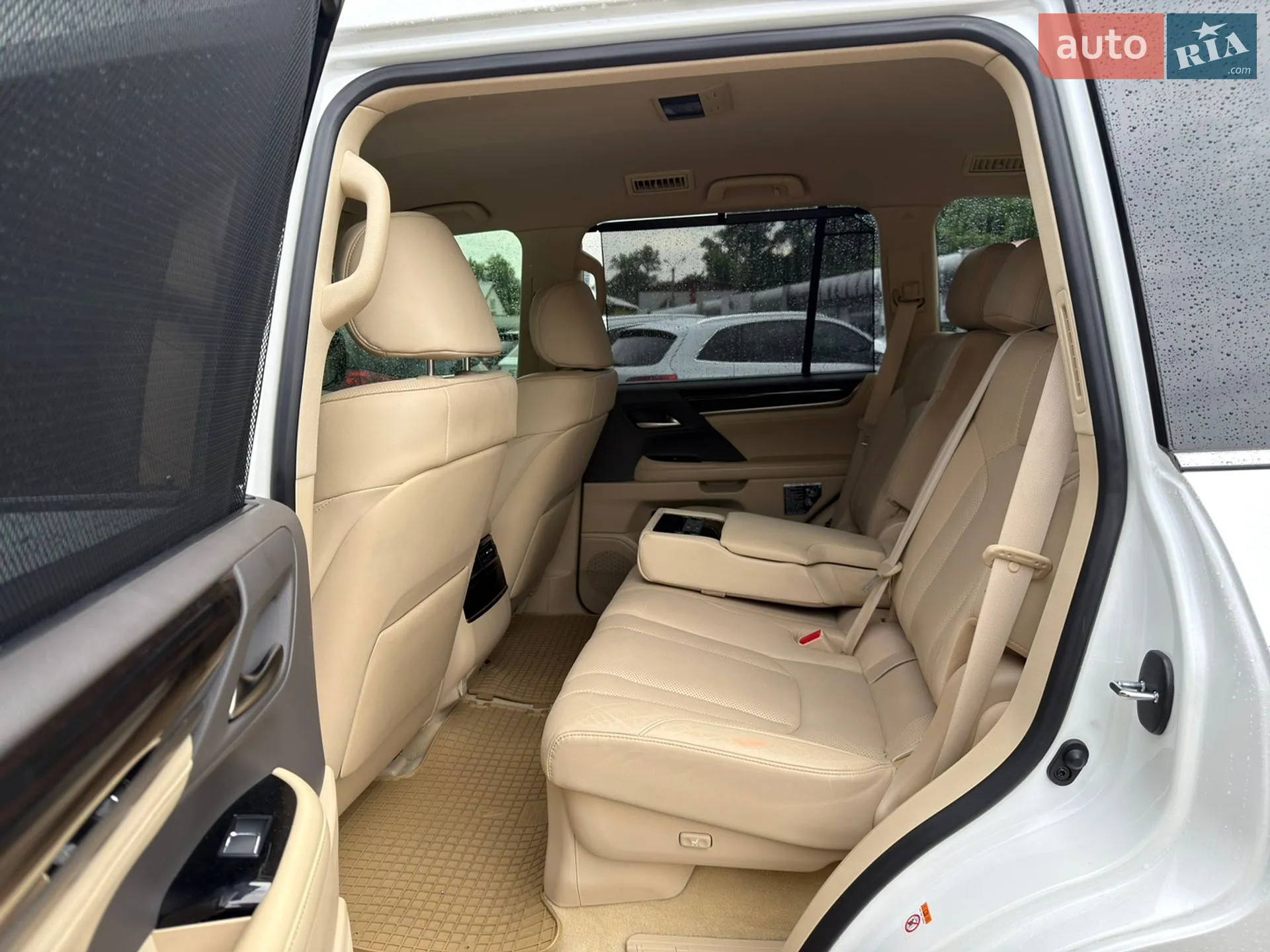 2017 Lexus LX - мініатюра 26