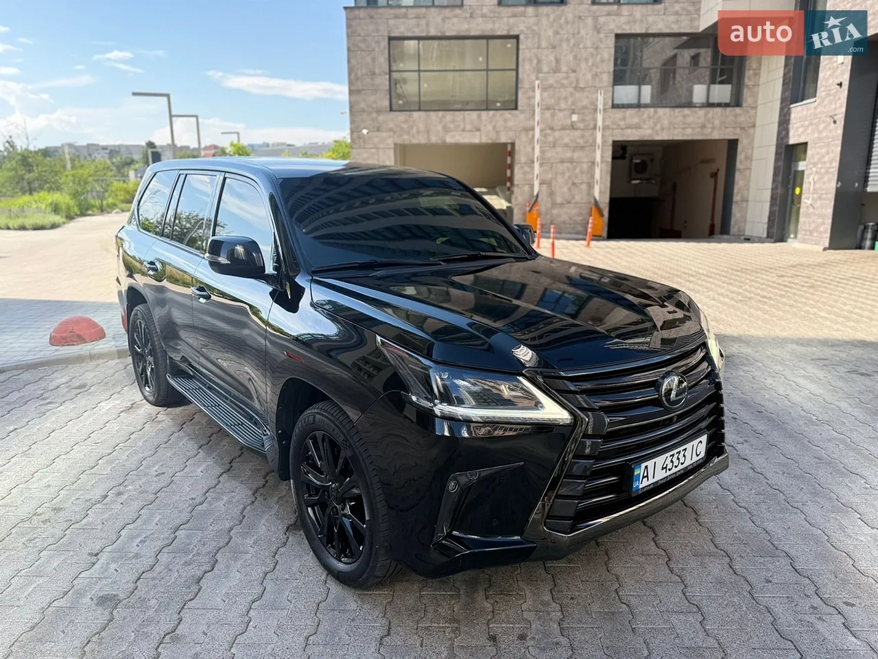 2019 Lexus LX - мініатюра 21