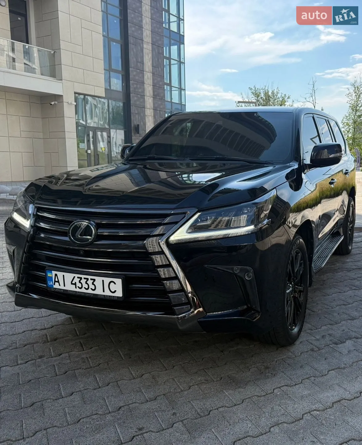 2019 Lexus LX - мініатюра 10