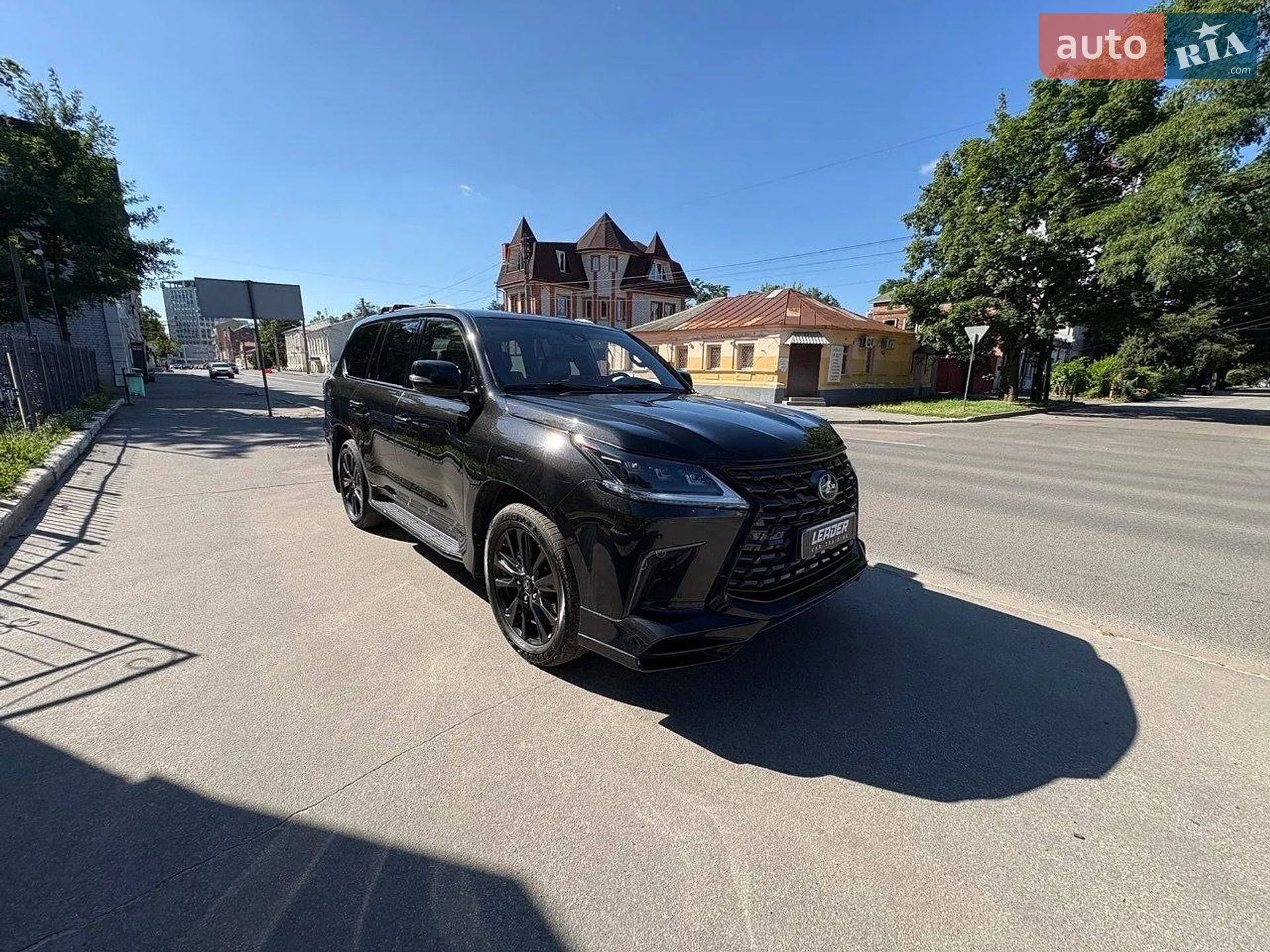 2019 Lexus LX - мініатюра 18