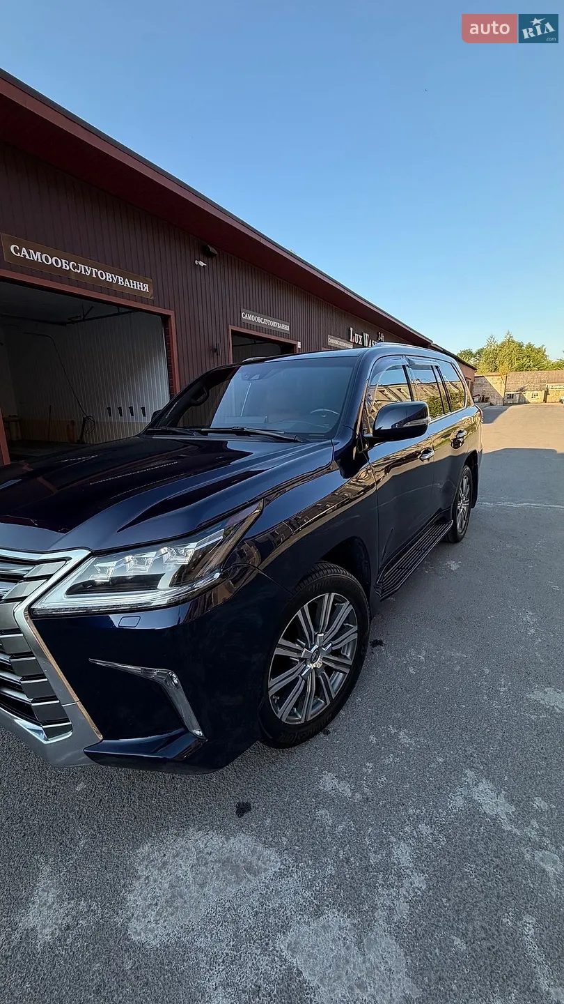 2017 Lexus LX - мініатюра 9