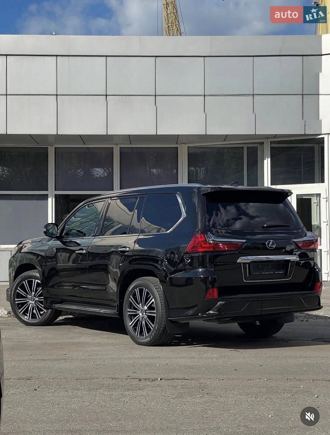 2019 Lexus LX - мініатюра 3