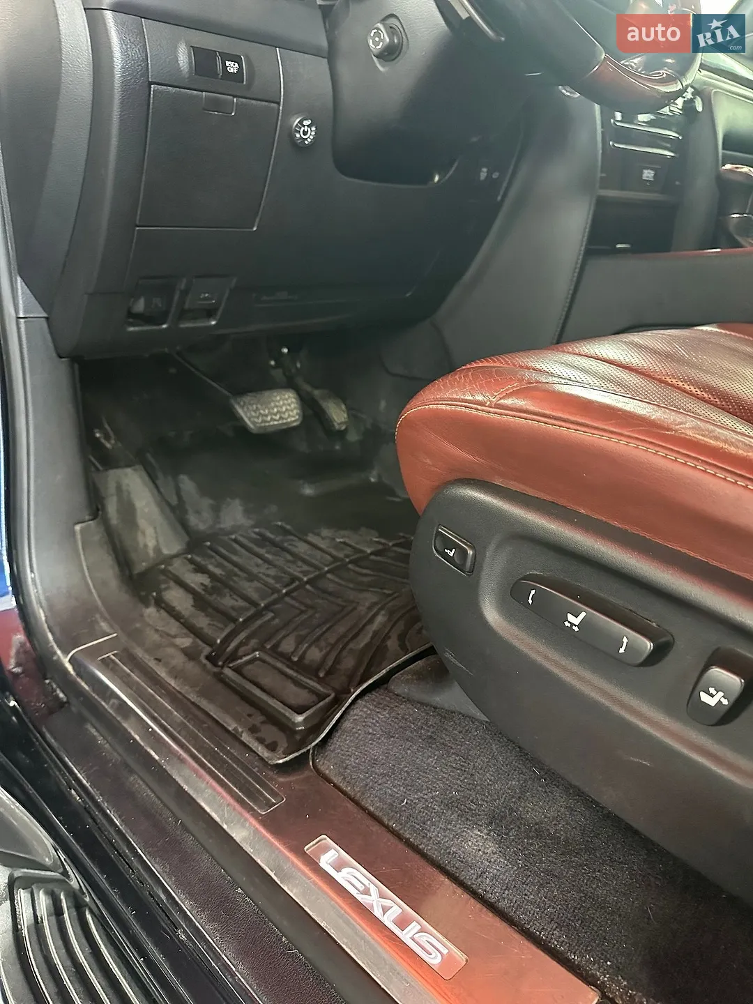 2017 Lexus LX - мініатюра 14