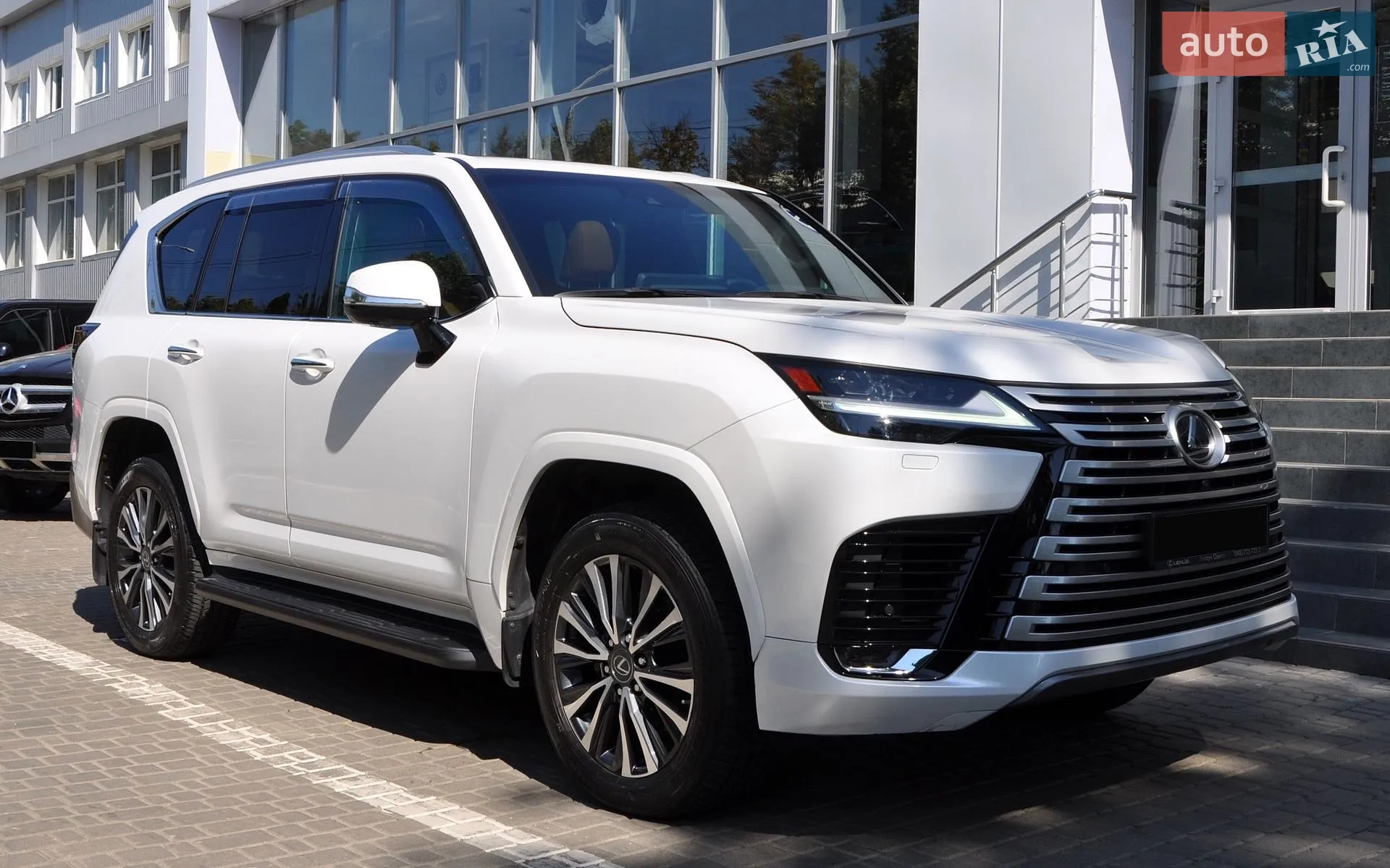 2022 Lexus LX - мініатюра 13