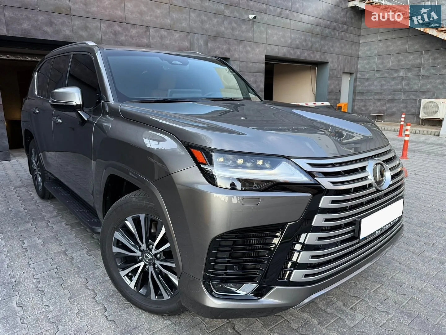 2025 Lexus LX - мініатюра 7