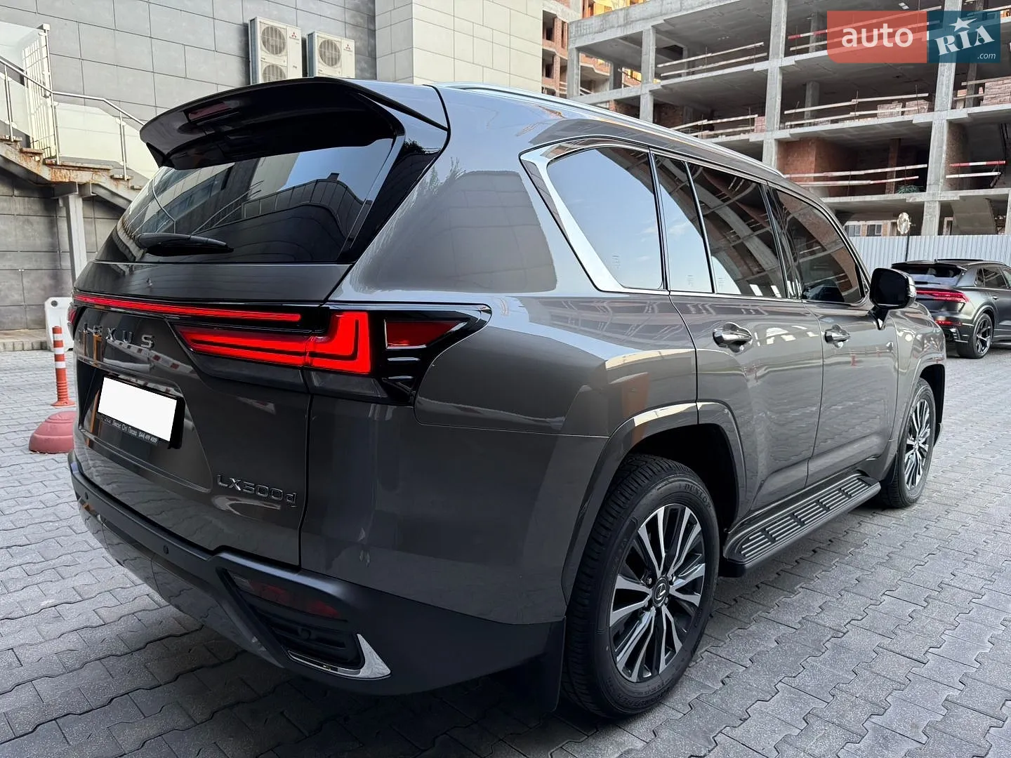 2025 Lexus LX - мініатюра 16