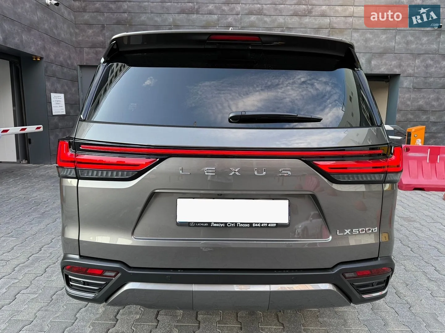 2025 Lexus LX - мініатюра 25