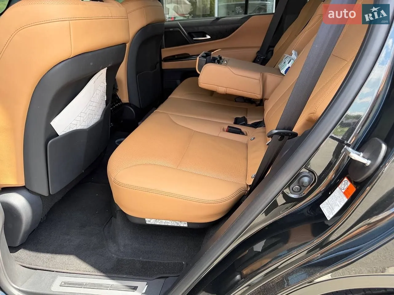 2025 Lexus LX - мініатюра 6