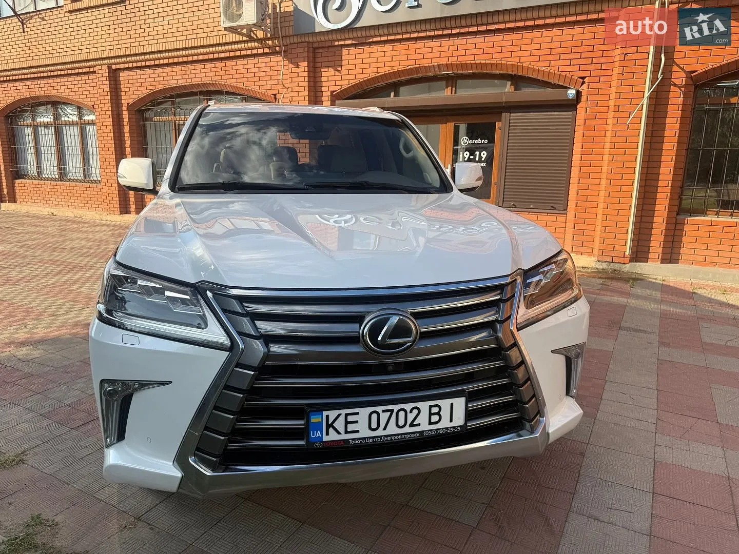 2017 Lexus LX - мініатюра 5
