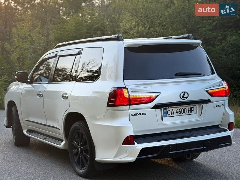 Внедорожник / Кроссовер Lexus LX 2011 в Черкассах