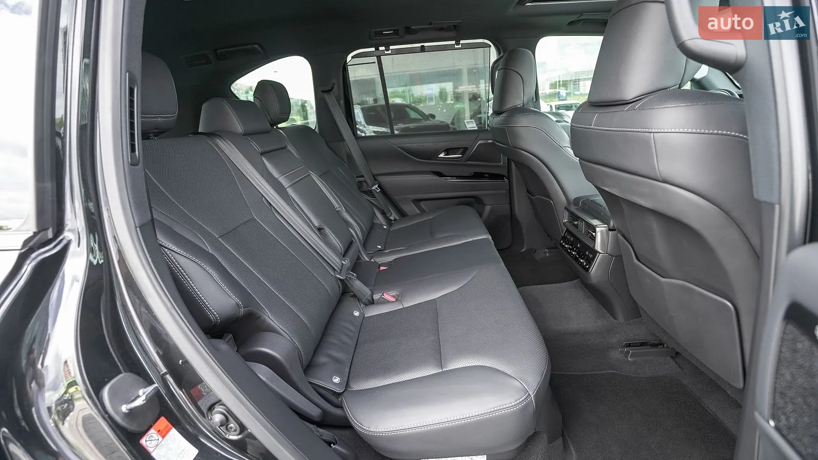 2023 Lexus LX - мініатюра 7