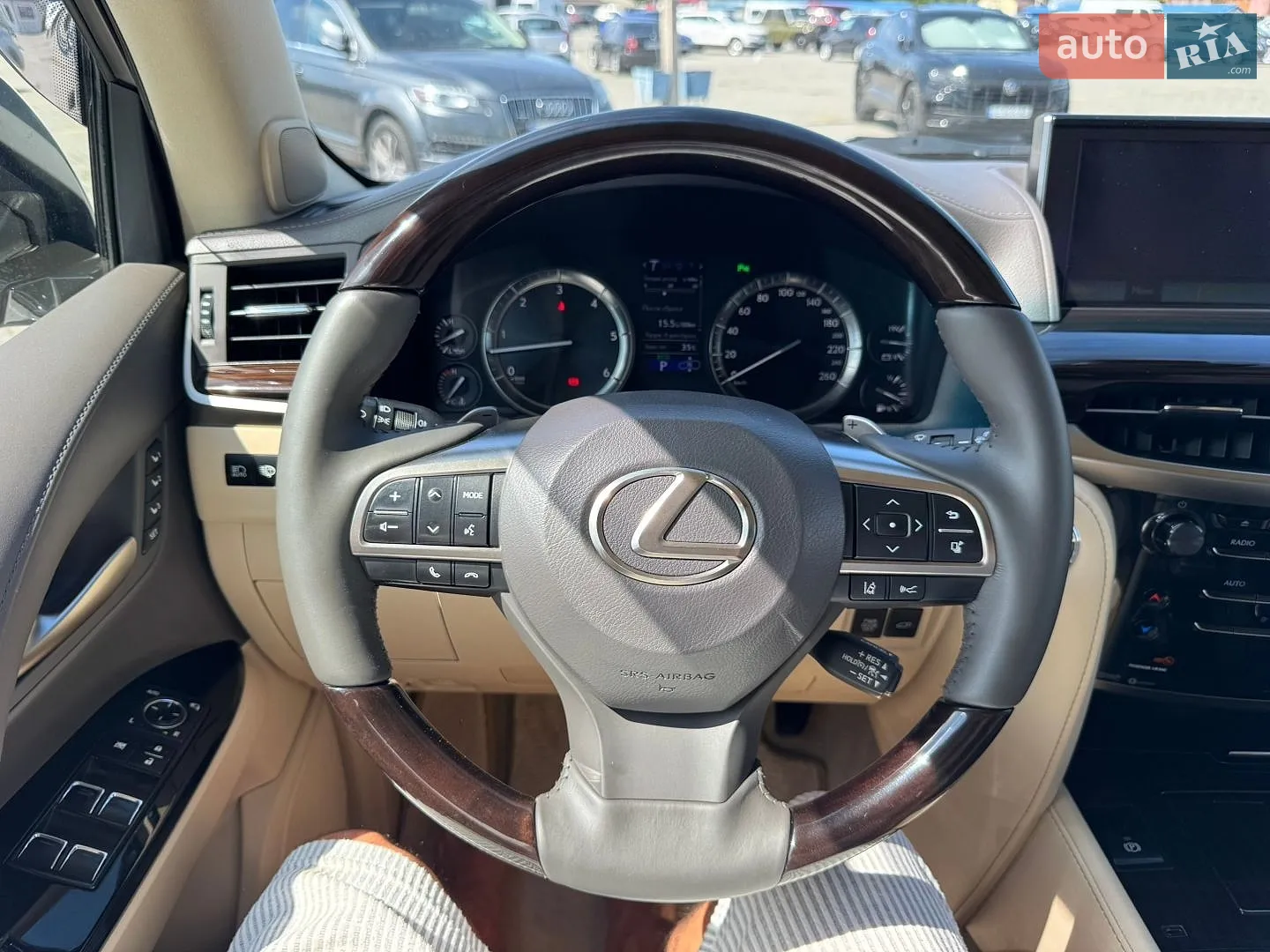 2016 Lexus LX - мініатюра 34