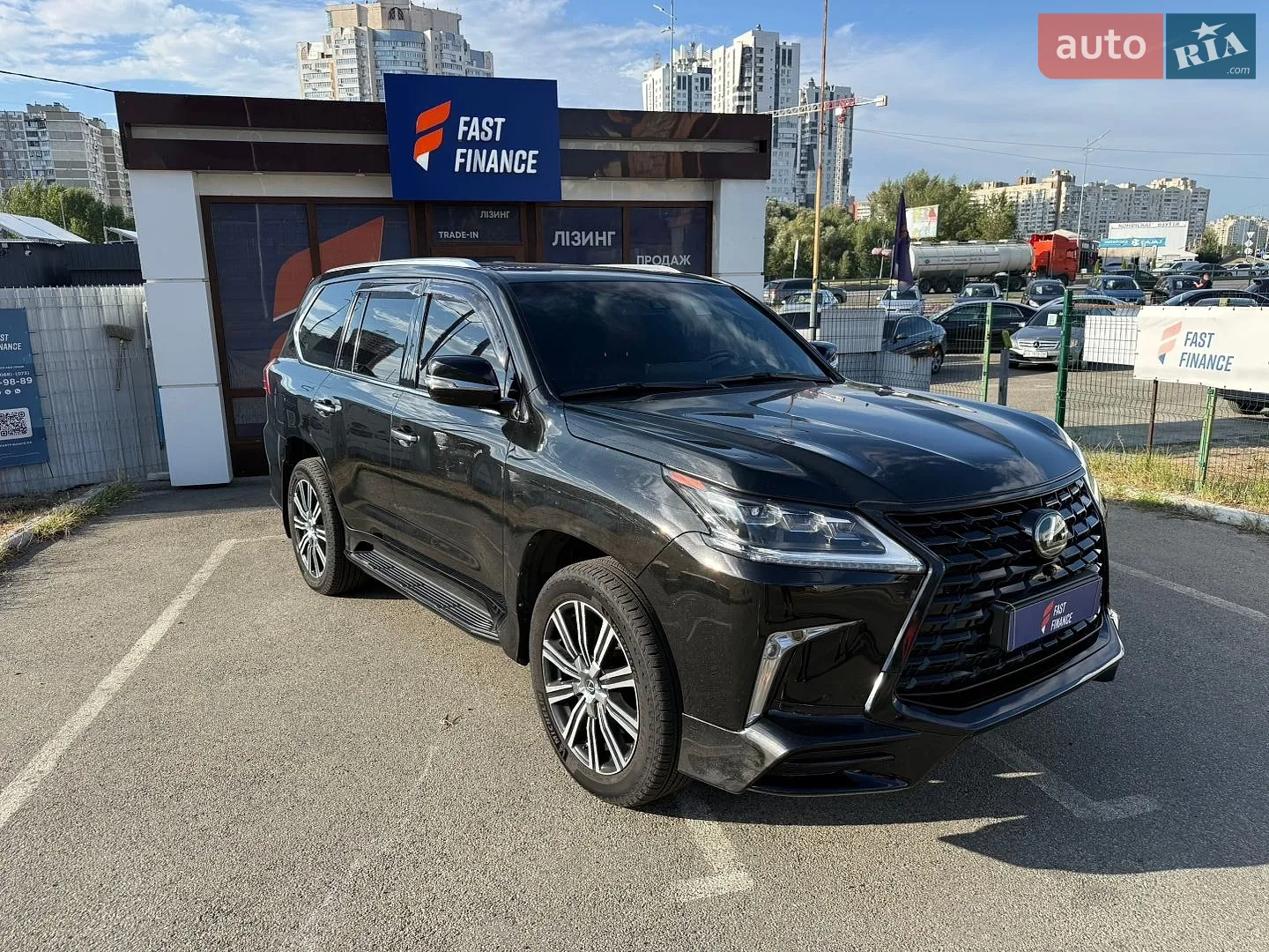 2019 Lexus LX - мініатюра 8