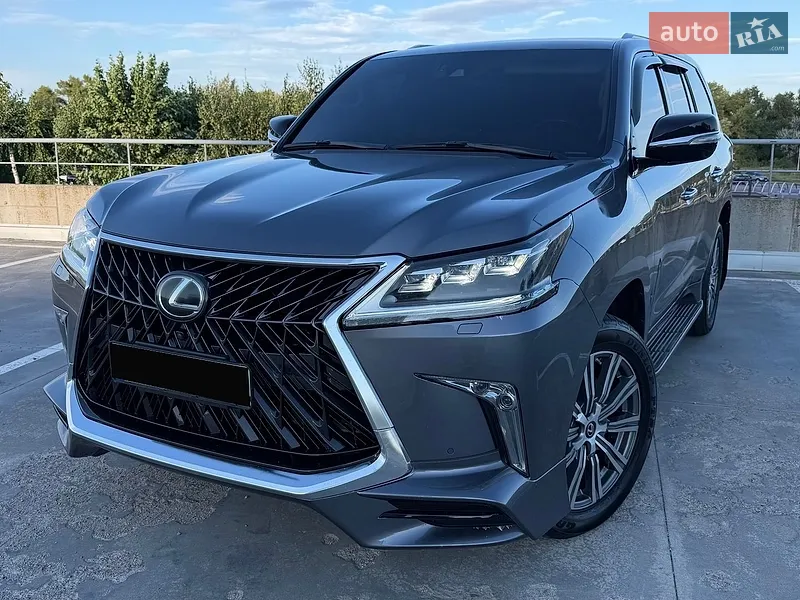 Lexus LX 2016