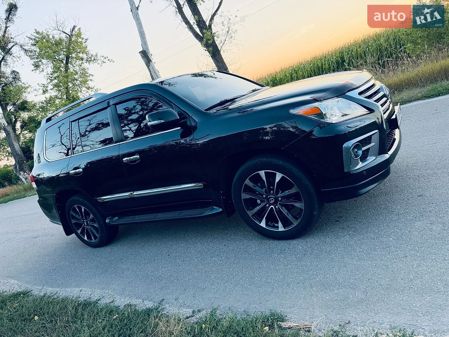 2012 Lexus LX - фото 1