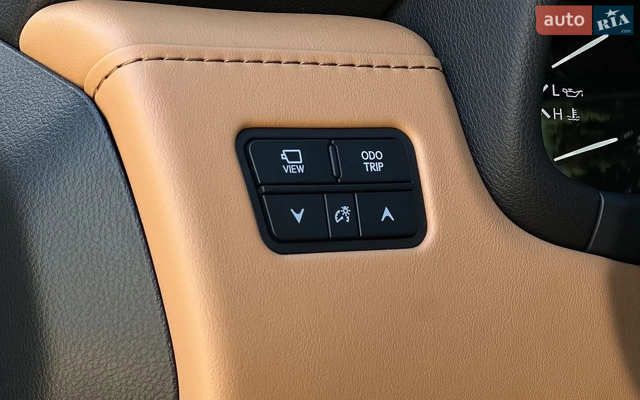 2023 Lexus LX - мініатюра 39