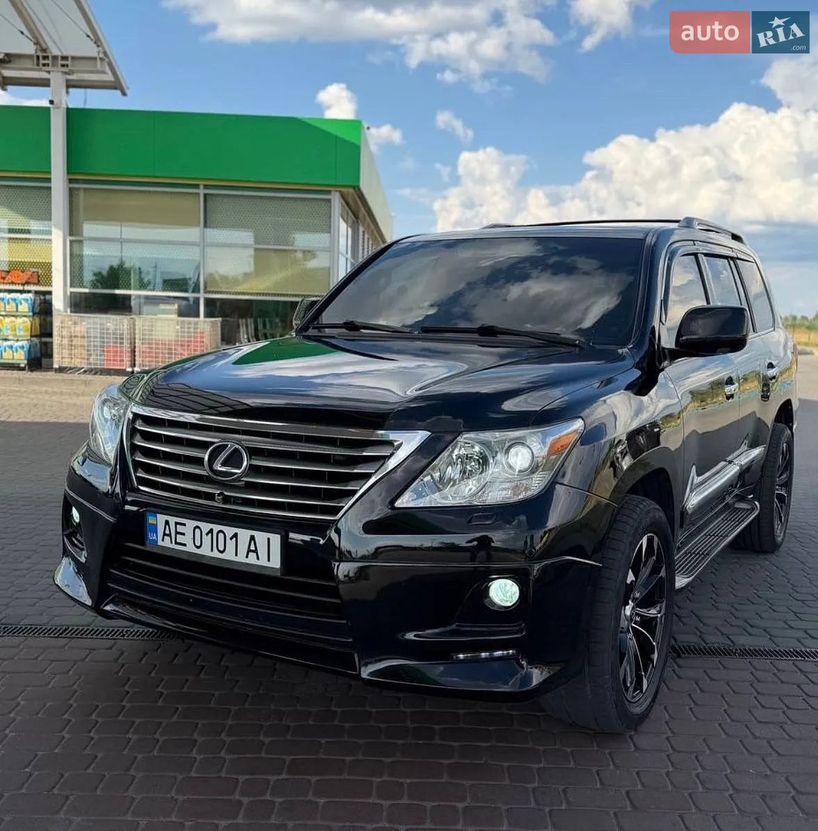 2010 Lexus LX - мініатюра 4