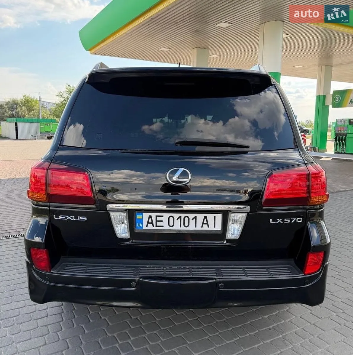 2010 Lexus LX - мініатюра 6