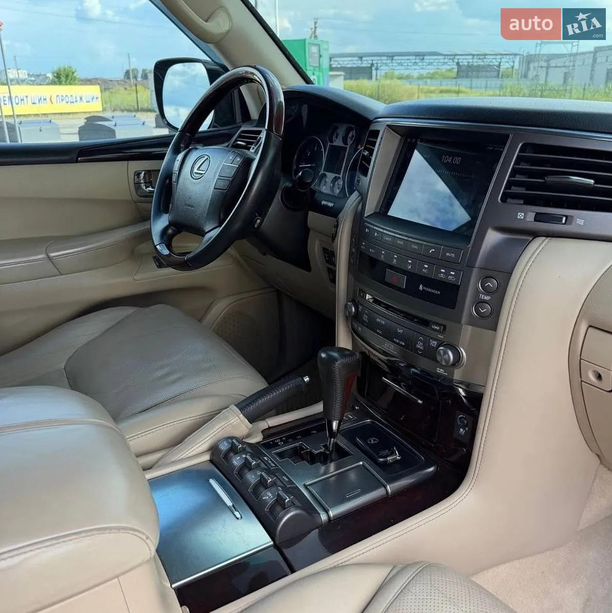 2010 Lexus LX - мініатюра 15