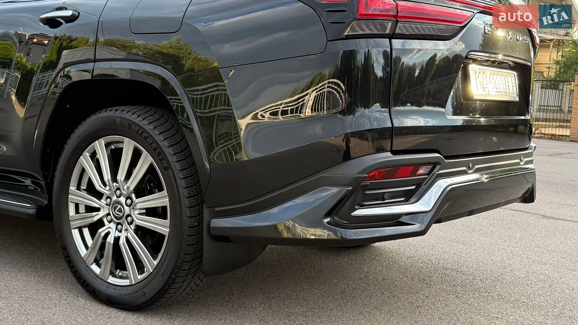 2023 Lexus LX - мініатюра 24