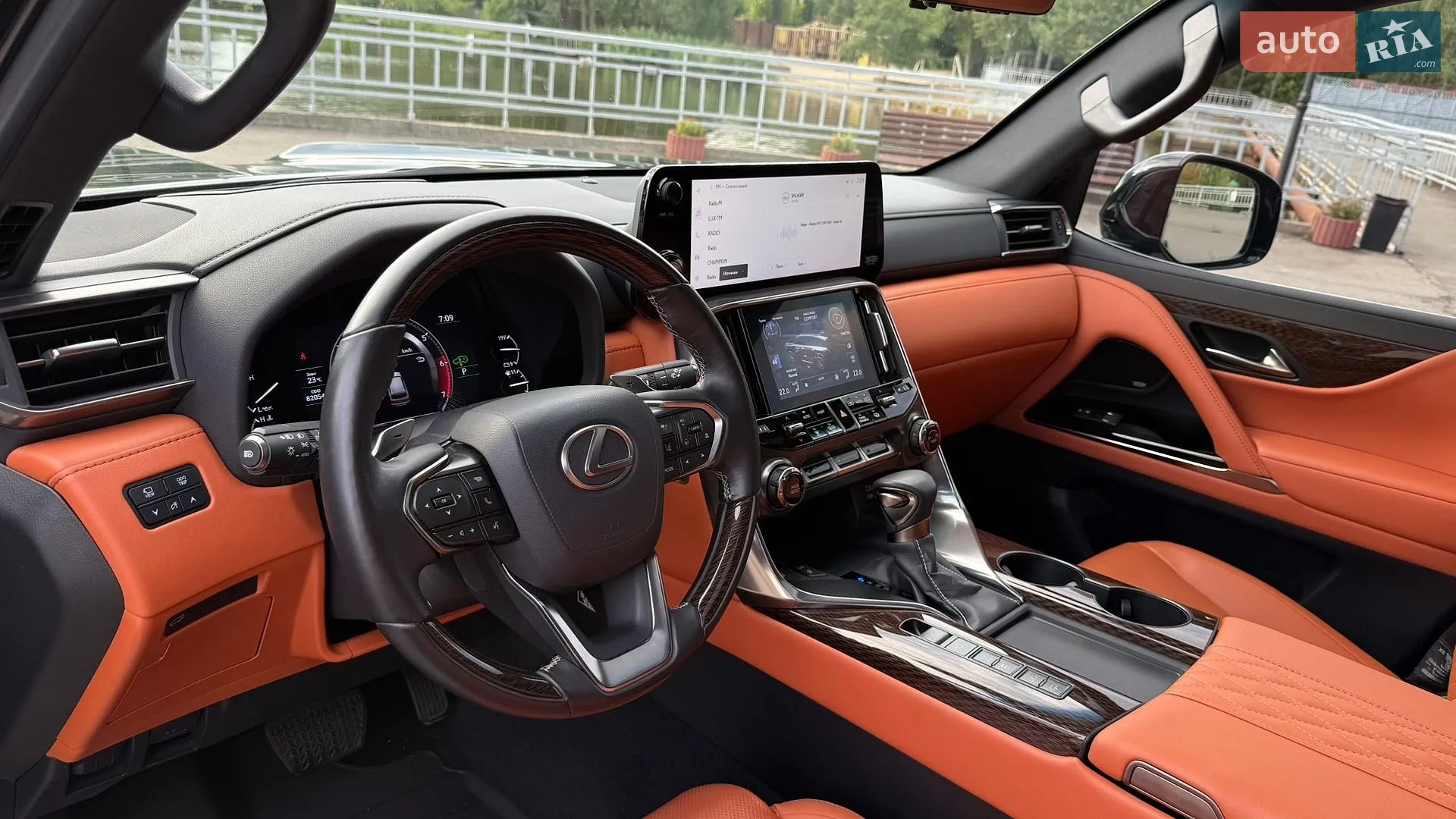 2023 Lexus LX - мініатюра 31
