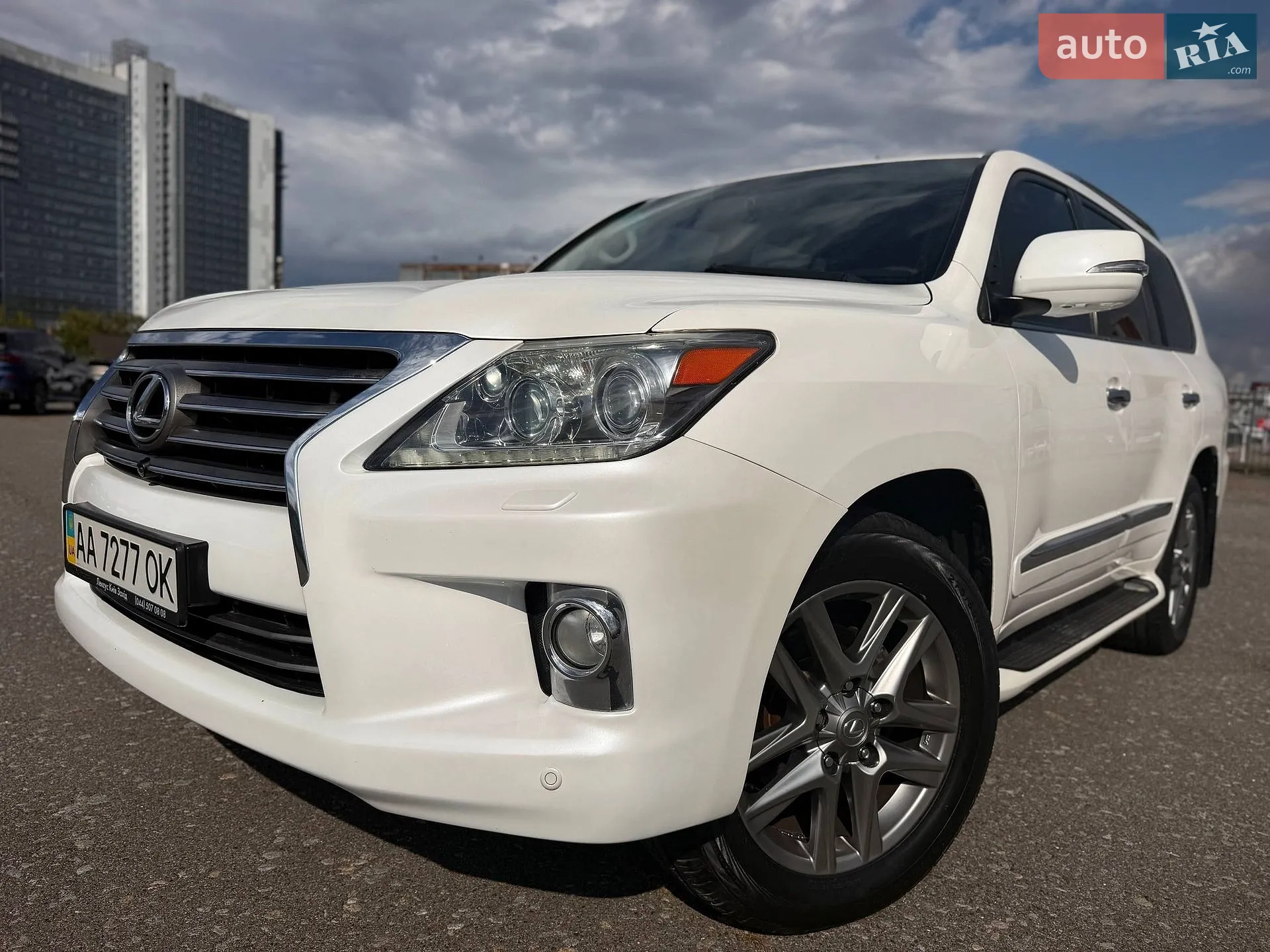 2012 Lexus LX - мініатюра 17