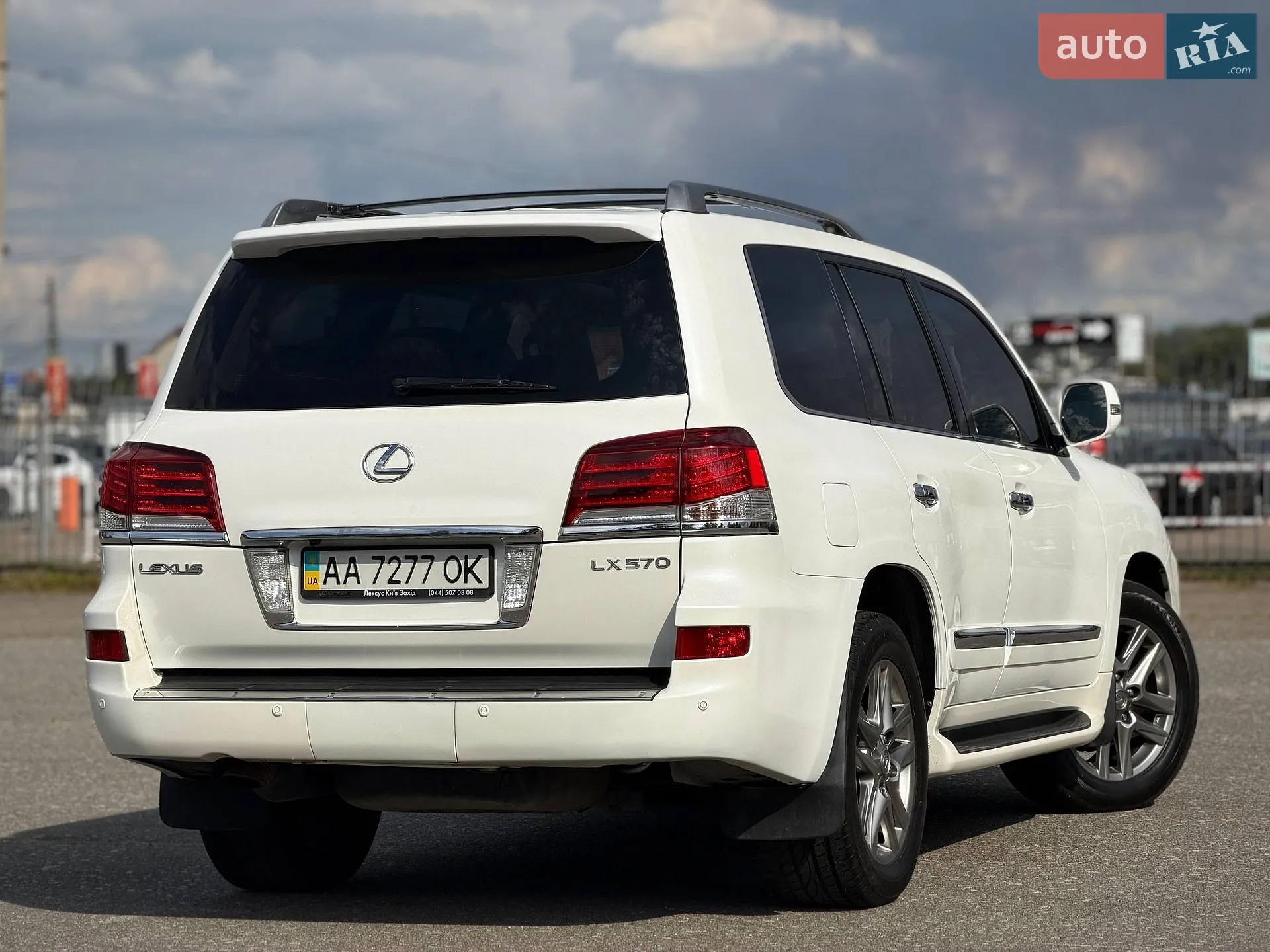 2012 Lexus LX - мініатюра 27