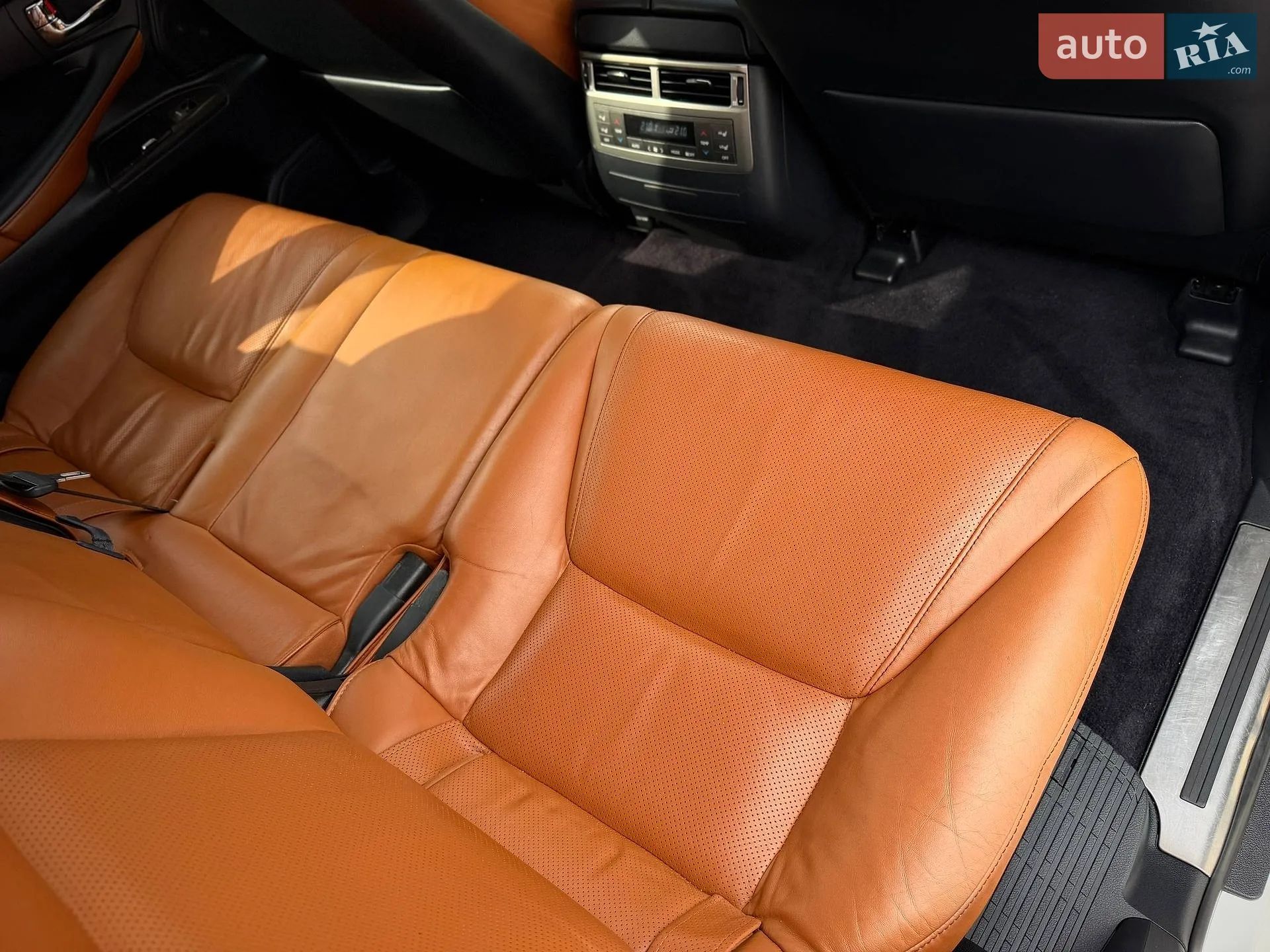 2012 Lexus LX - мініатюра 48
