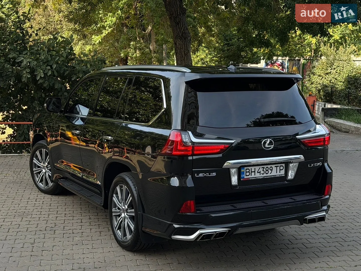 2016 Lexus LX - мініатюра 36
