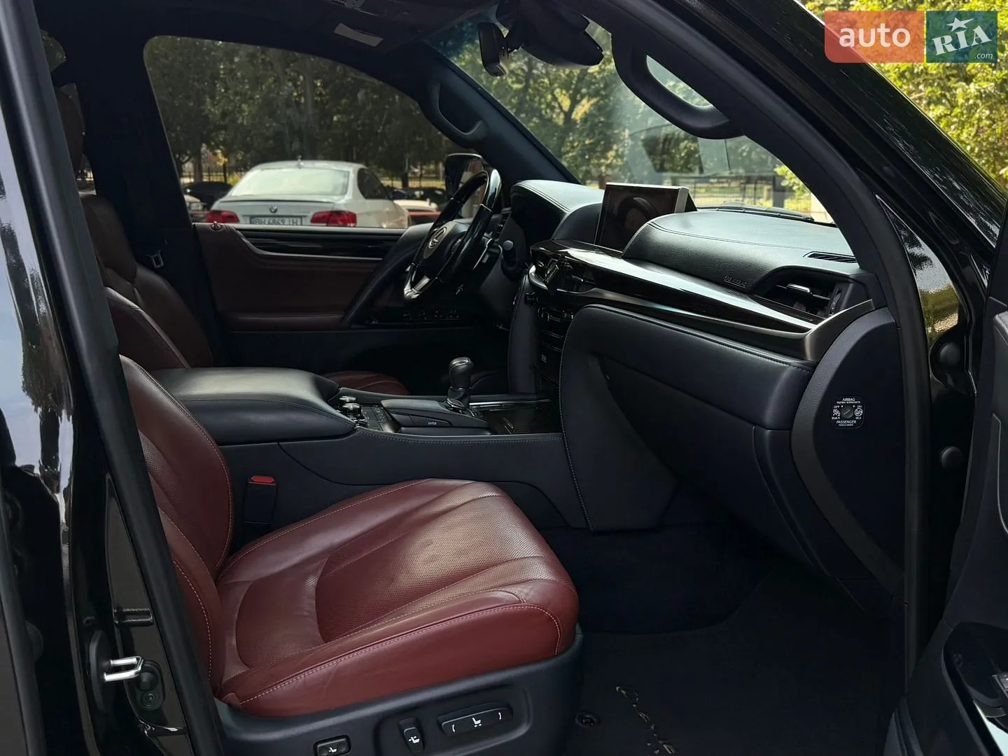 2016 Lexus LX - мініатюра 45