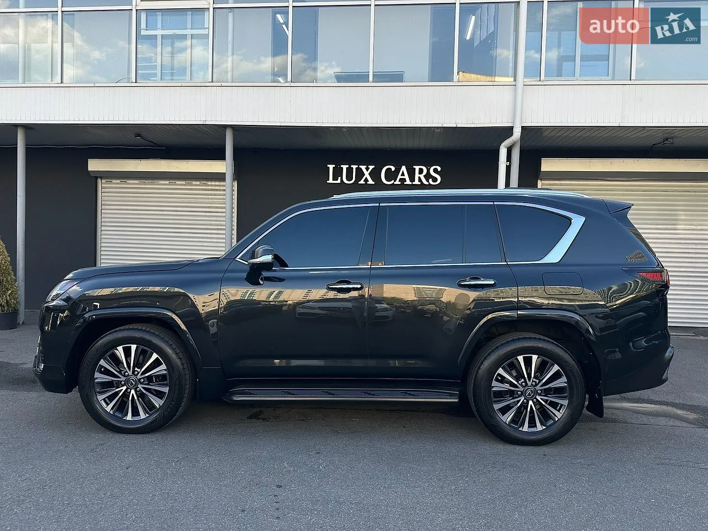 2022 Lexus LX - мініатюра 25
