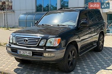 Внедорожник / Кроссовер Lexus LX 2006 в Черноморске