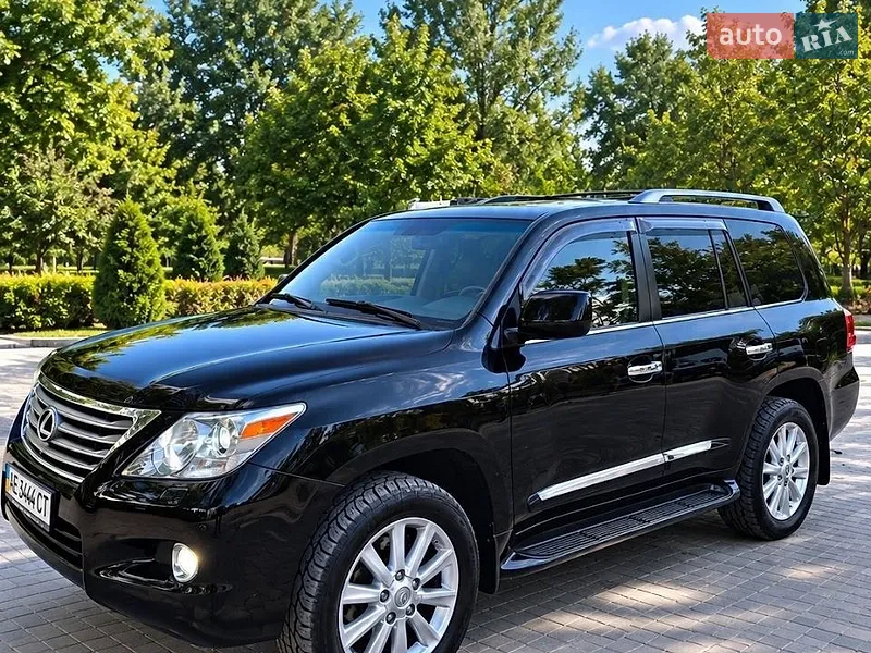 Lexus LX 2008