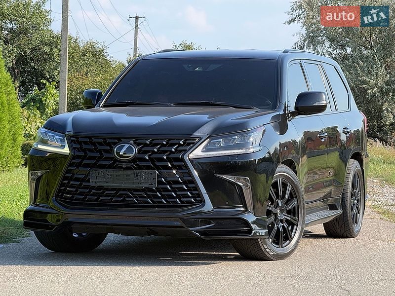 Lexus LX 2017