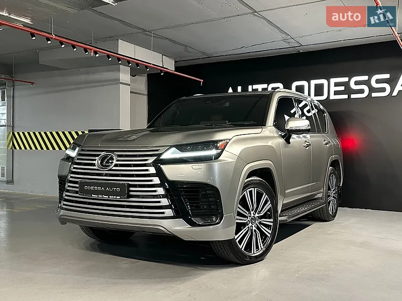 Lexus LX 2022